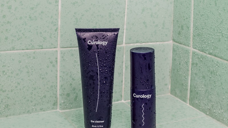 Essential Oil Blending Guide: Notes, Ratios & Recipes